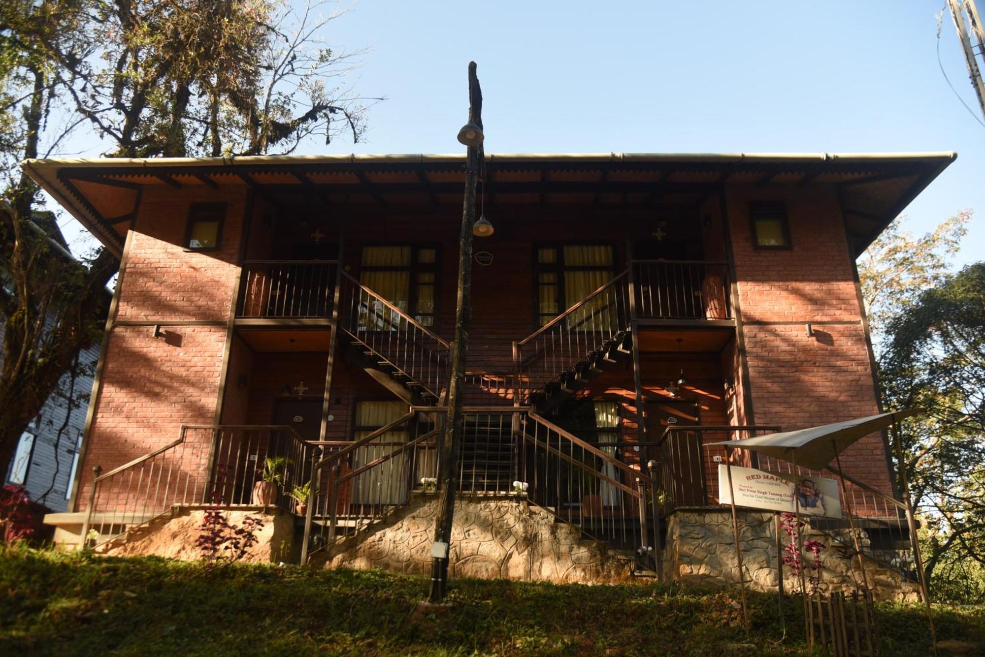 Red Panda Jungle Camp - A Unit Of Davinchi Homes Pvt Ltd Gyalshing Exterior foto